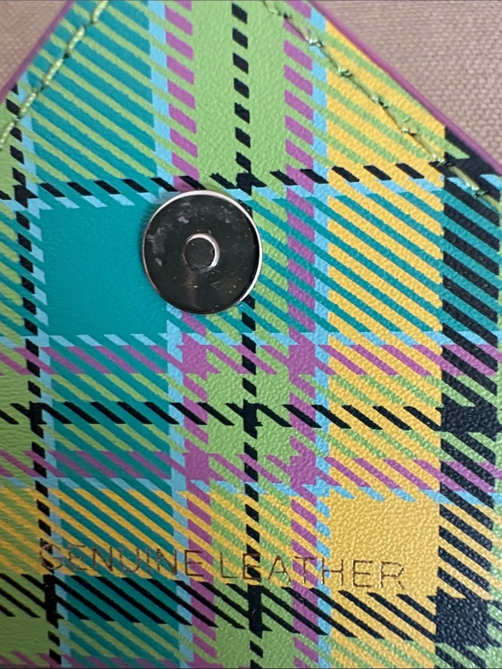 Baekgaard plaid look use